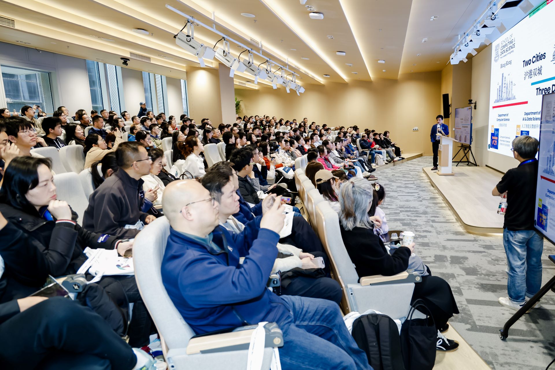 HKU CDS (Shanghai) Welcomes Over 1,300 Visitors at Inaugural Open Day